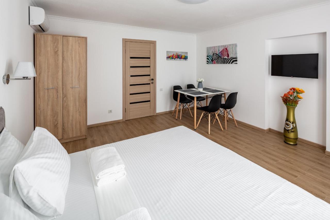 Alfa Apartments Staroevrejska 18 Lviv Eksteriør bilde